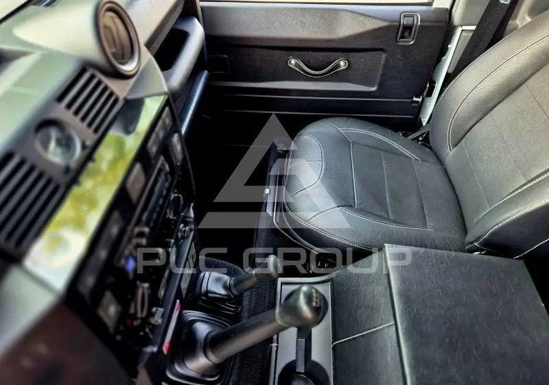 2015 Land Rover DEFENDER