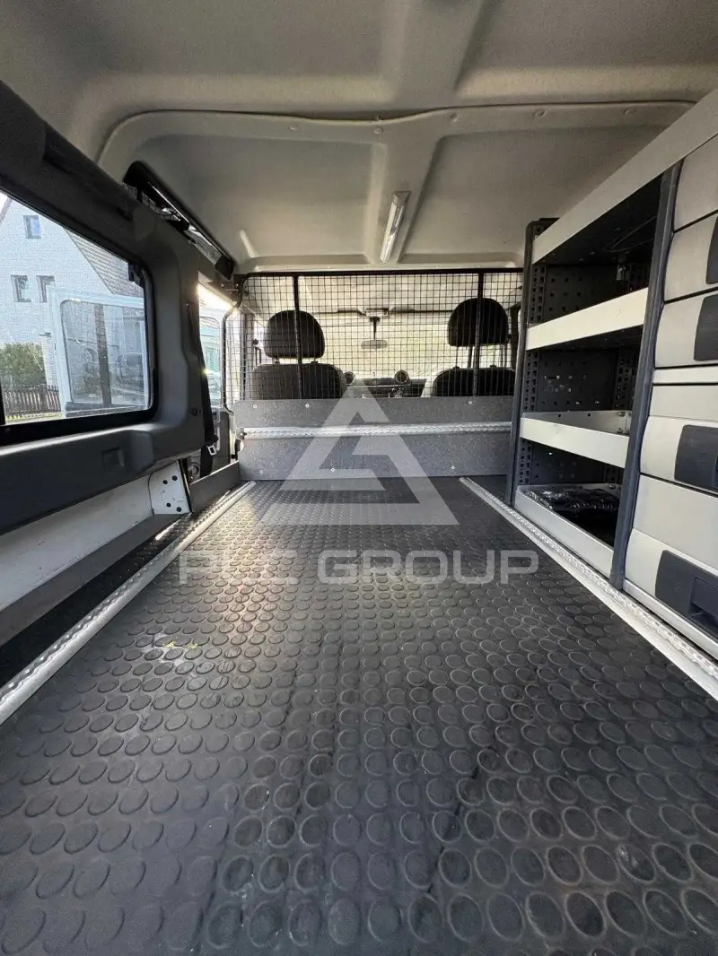 2015 Land Rover DEFENDER