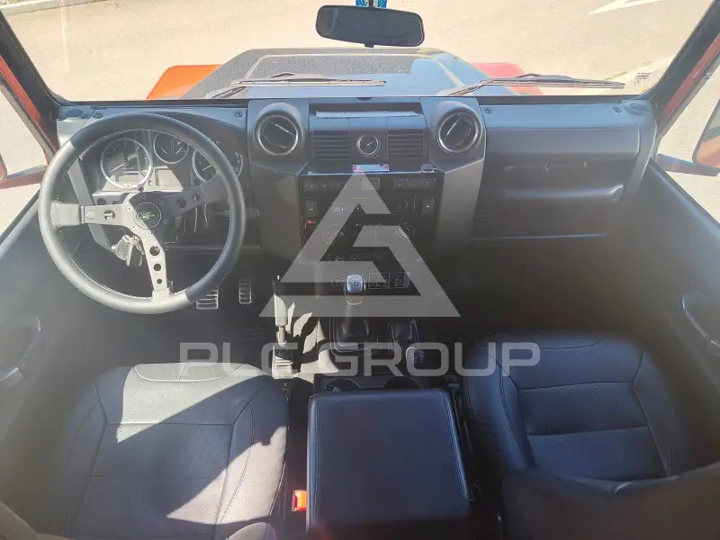 2015 Land Rover DEFENDER