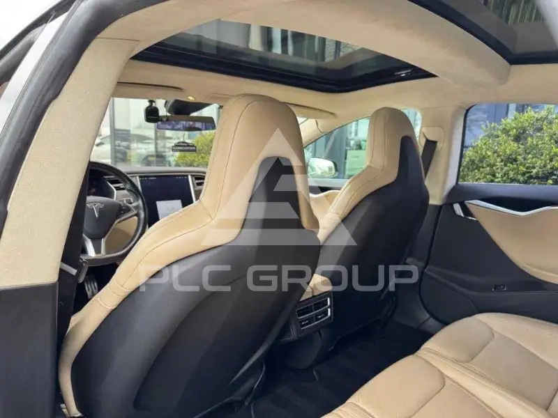 2015 Tesla Model S