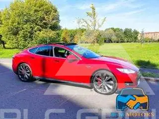 2015 Tesla Model S