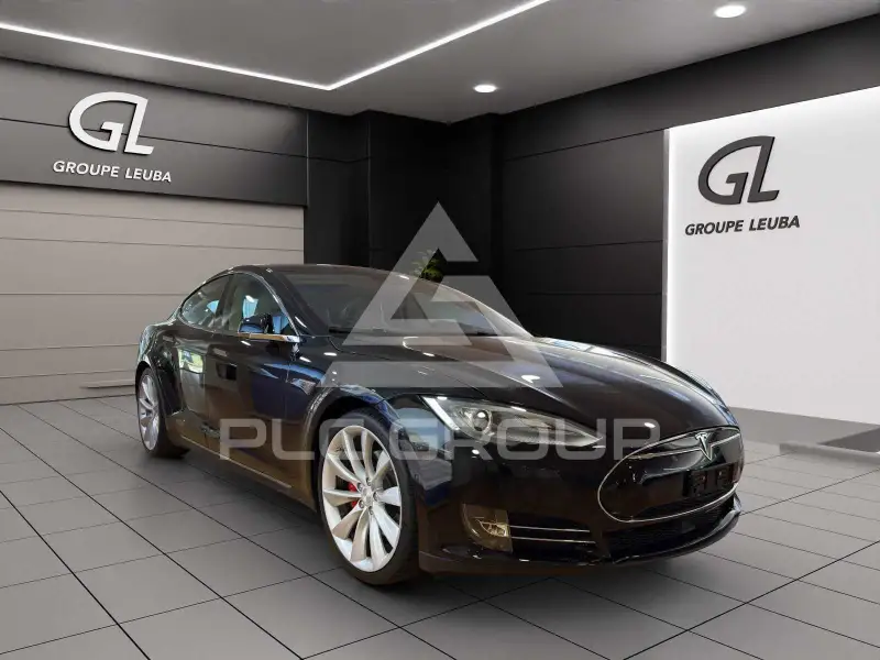 2015 Tesla Model S