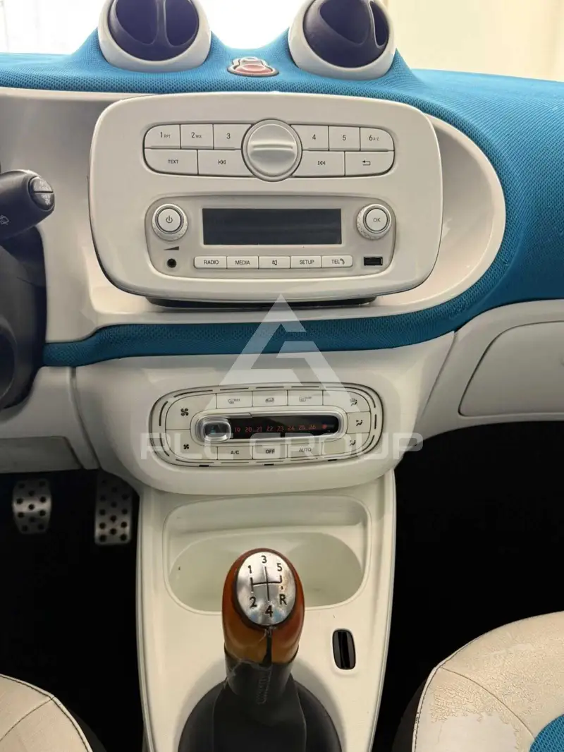 2015 Smart FORFOUR