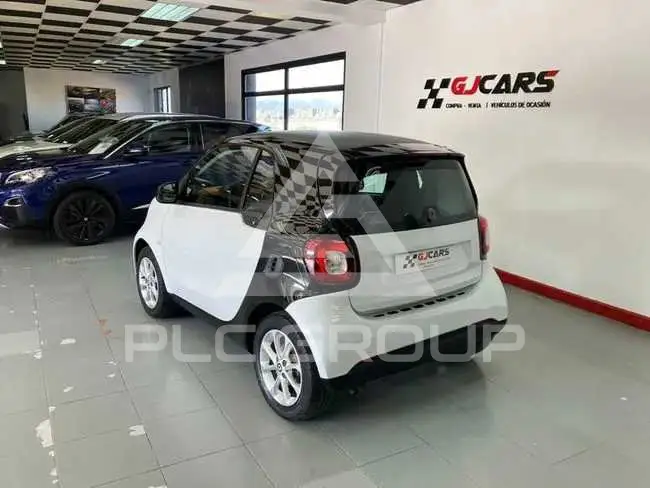 2015 Smart FORTWO