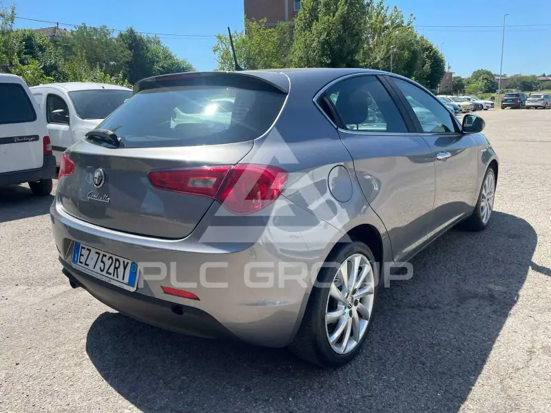 2015 Alfa Romeo Giulia