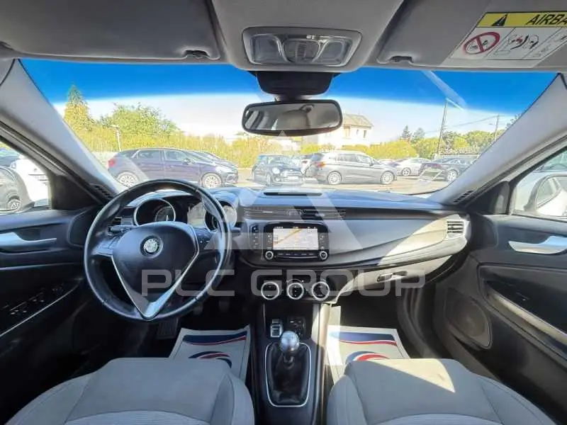 2015 Alfa Romeo Giulia
