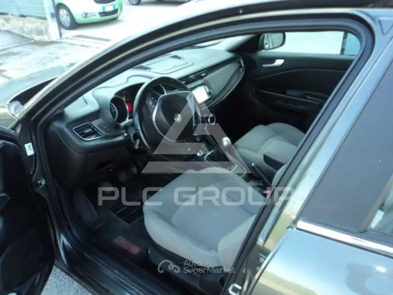 2015 Alfa Romeo Giulia