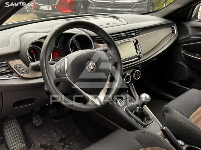 2015 Alfa Romeo Giulia