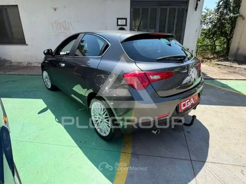 2015 Alfa Romeo Giulia