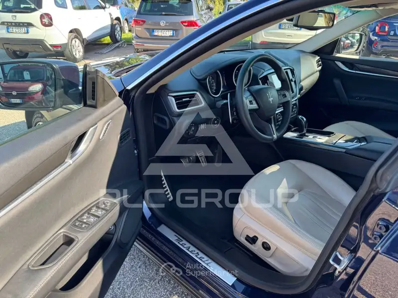 2015 Maserati GHIBLI