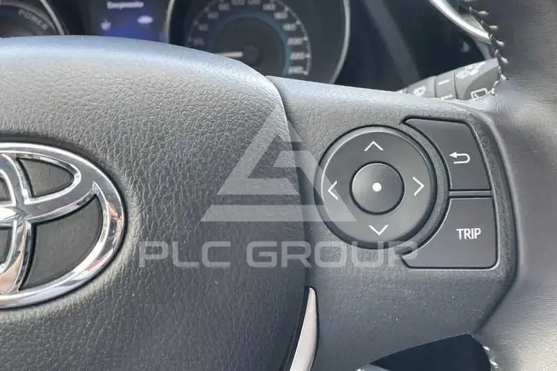 2015 Toyota AURIS