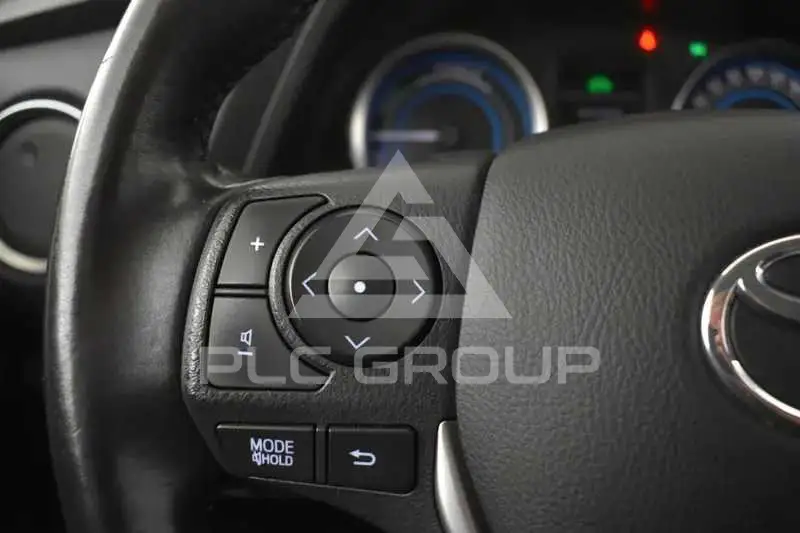 2015 Toyota AURIS