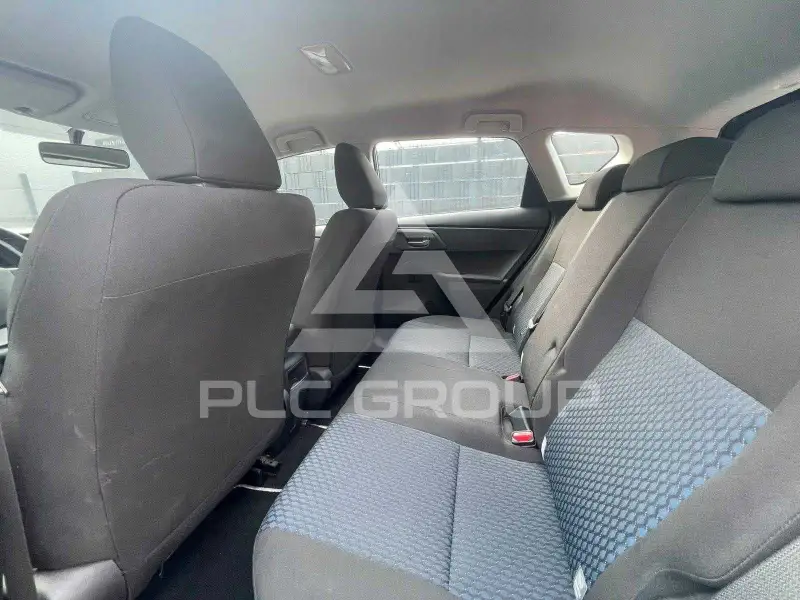 2015 Toyota AURIS