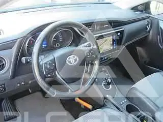 2015 Toyota AURIS