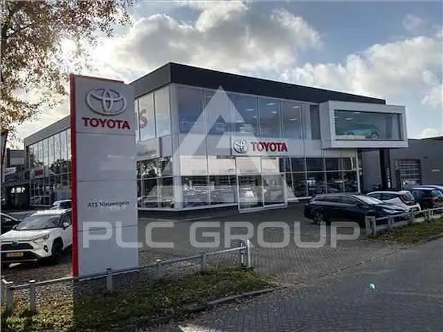 2015 Toyota AURIS