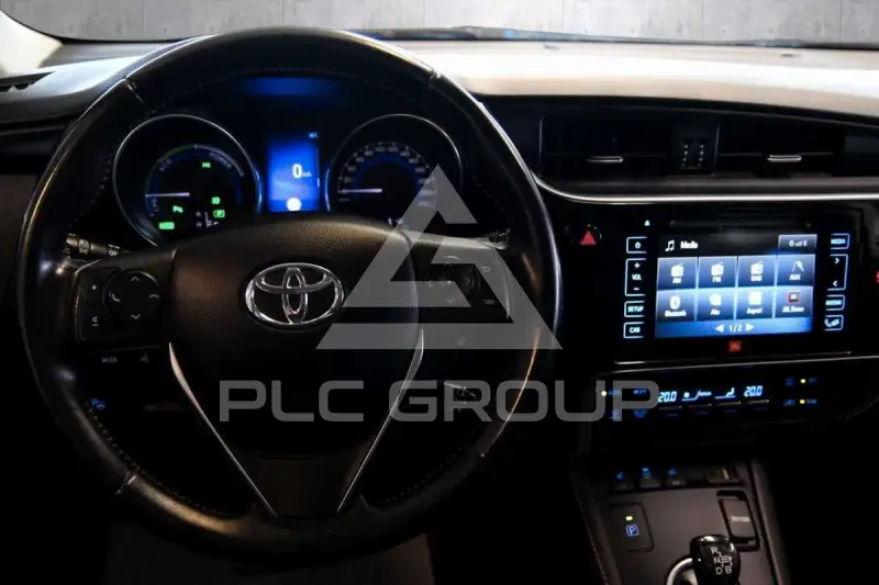 2015 Toyota AURIS