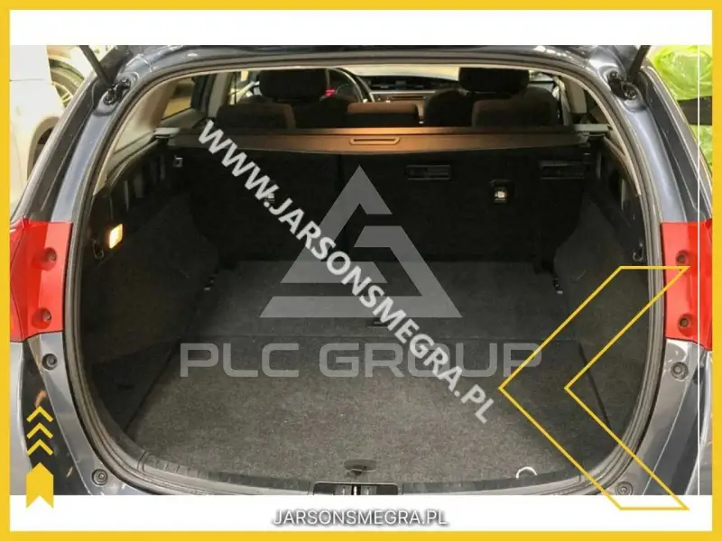 2015 Toyota AURIS