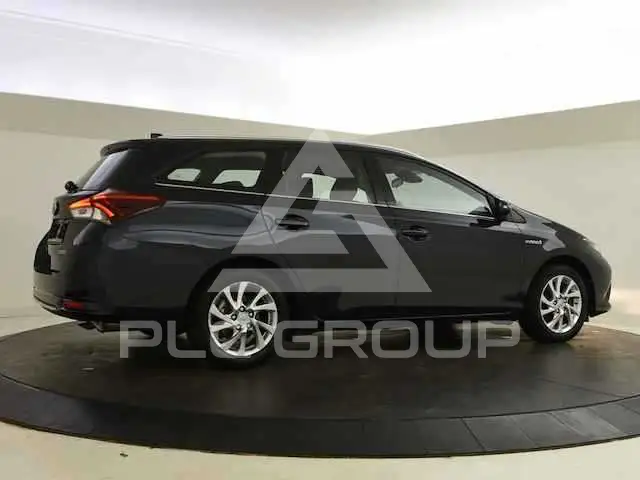 2015 Toyota AURIS