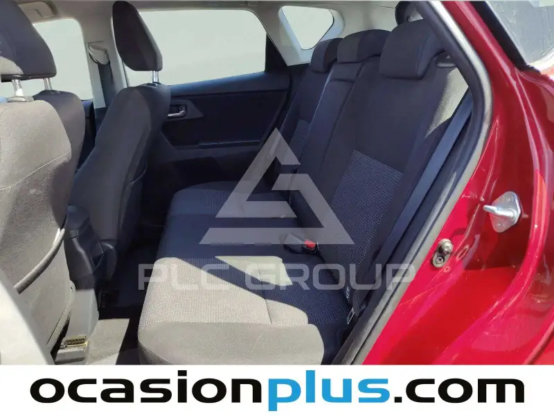 2015 Toyota AURIS