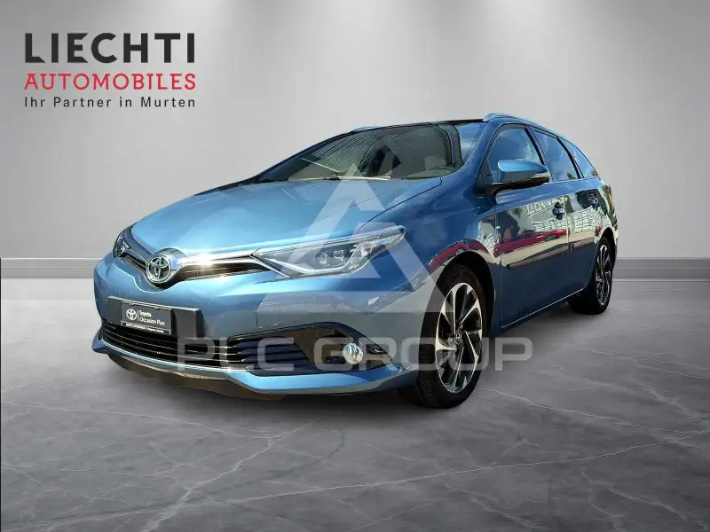 2015 Toyota AURIS