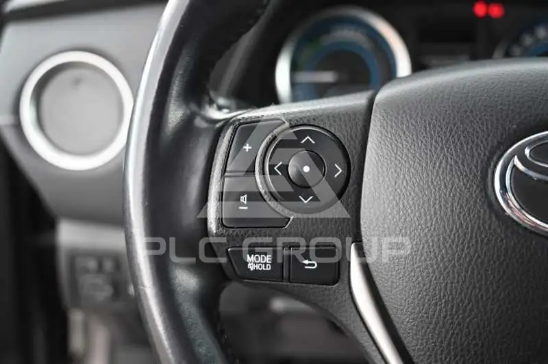 2015 Toyota AURIS