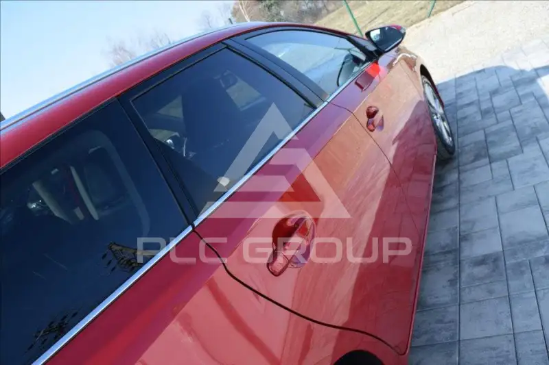 2015 Toyota AURIS