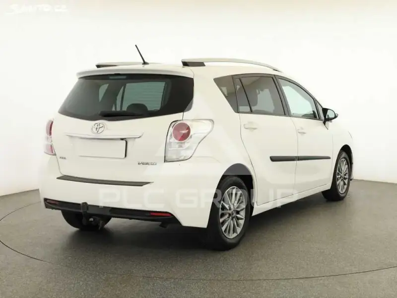 2015 Toyota VERSO
