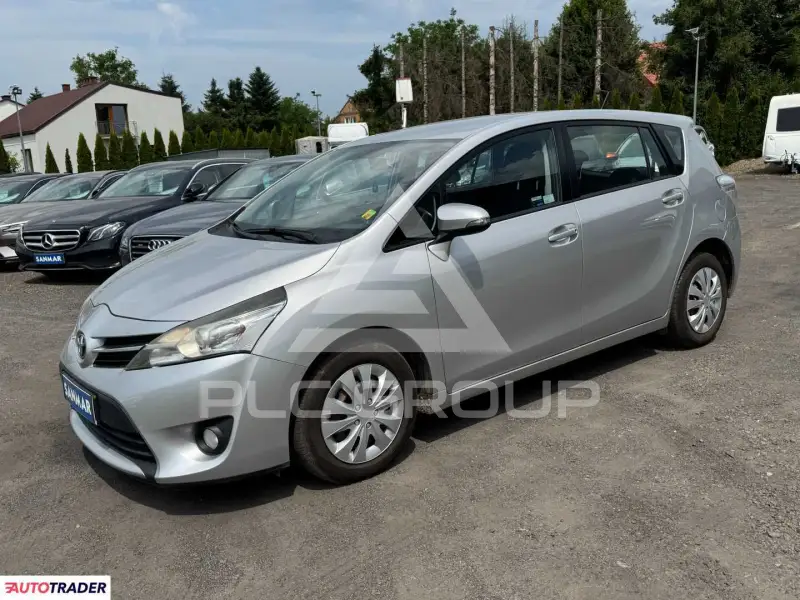 2015 Toyota VERSO