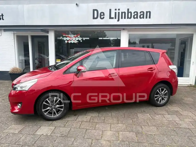 2015 Toyota VERSO