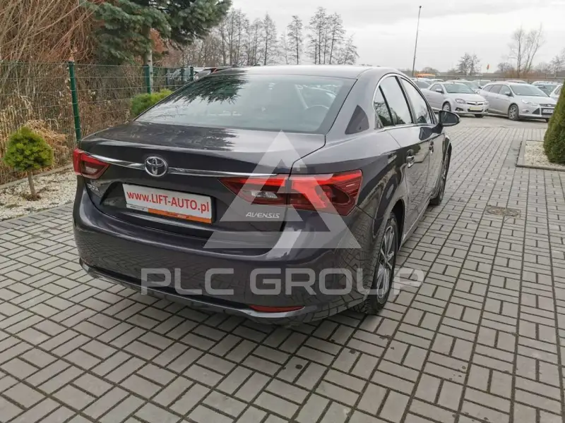 2015 Toyota Avensis