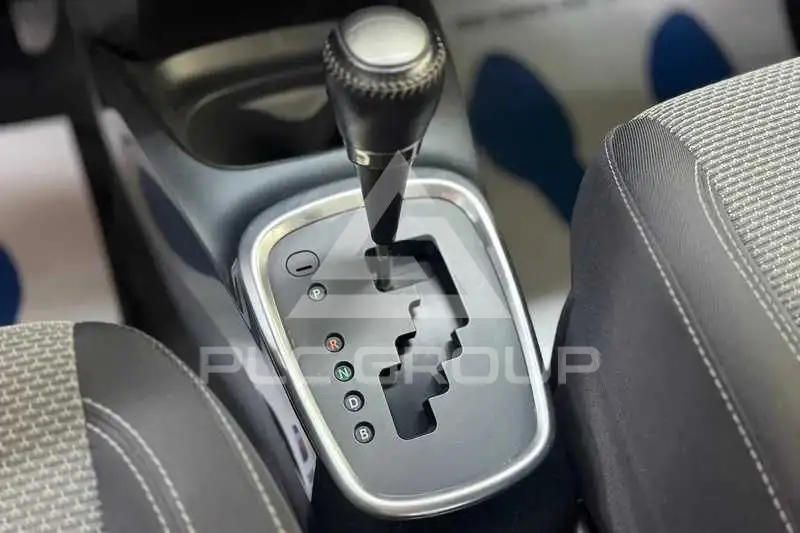 2015 Toyota YARIS