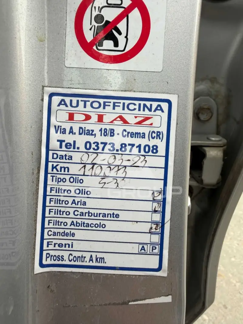 2015 Toyota YARIS