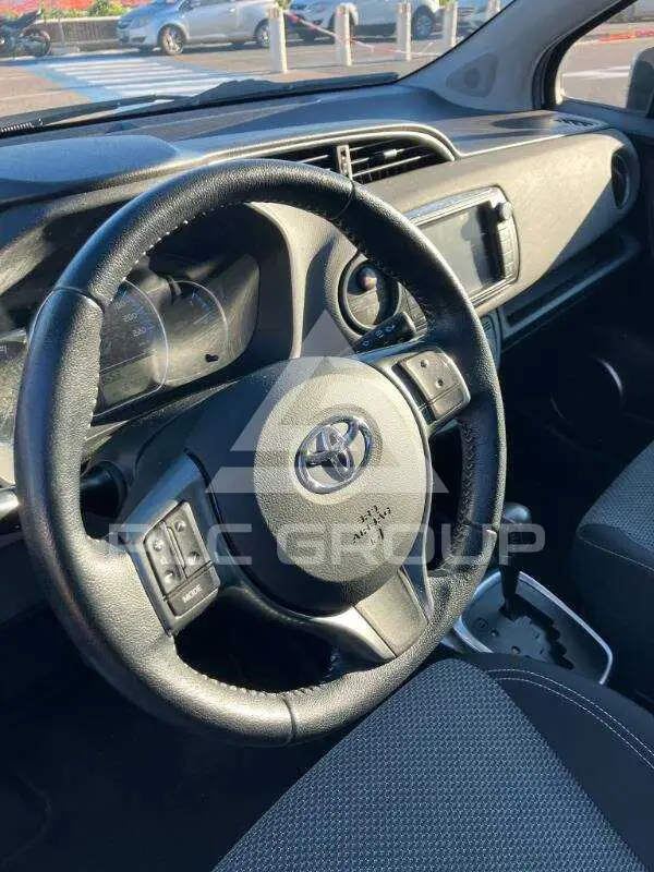 2015 Toyota YARIS