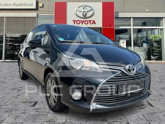 2015 Toyota YARIS
