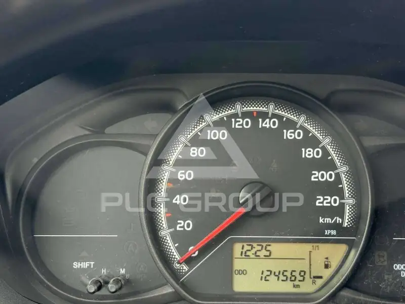 2015 Toyota YARIS