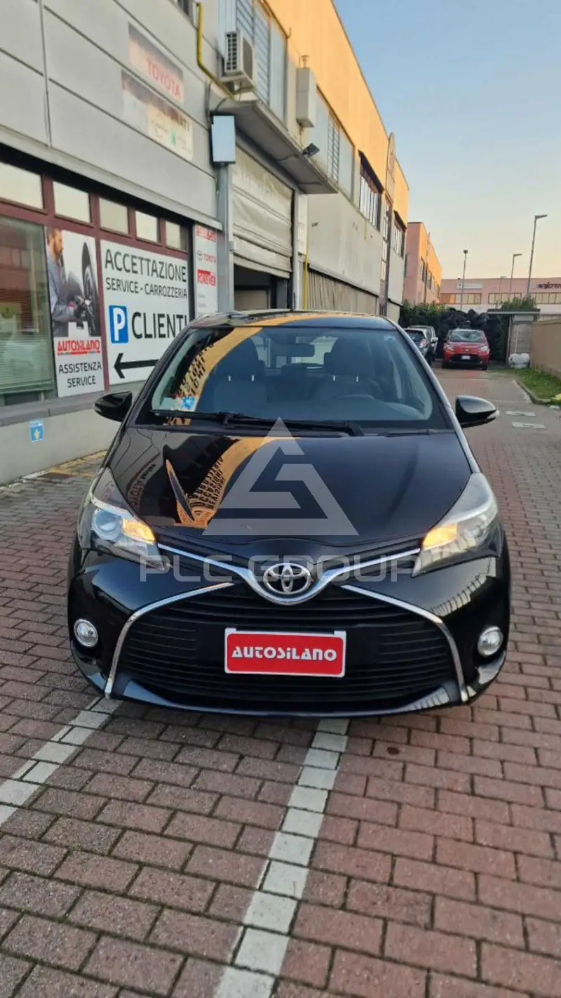2015 Toyota YARIS