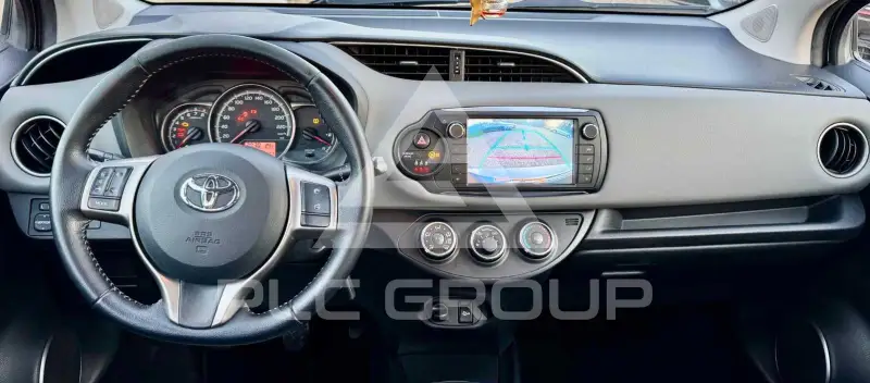 2015 Toyota YARIS