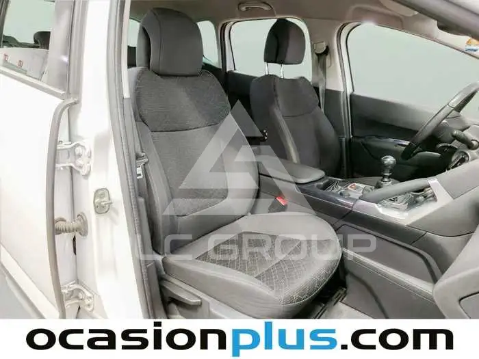2015 Peugeot 3008