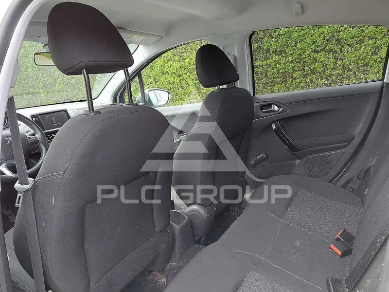 2015 Peugeot 208