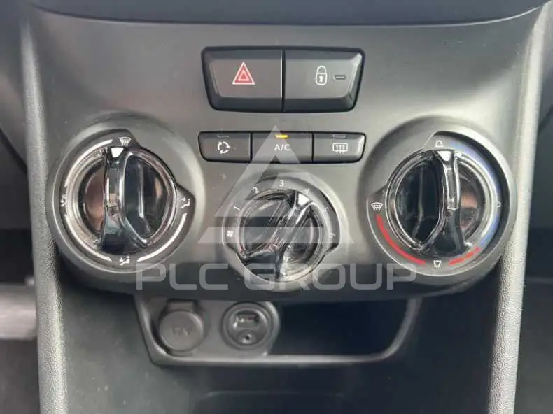 2015 Peugeot 208