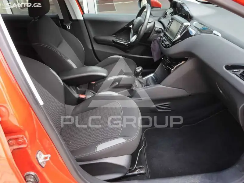 2015 Peugeot 208