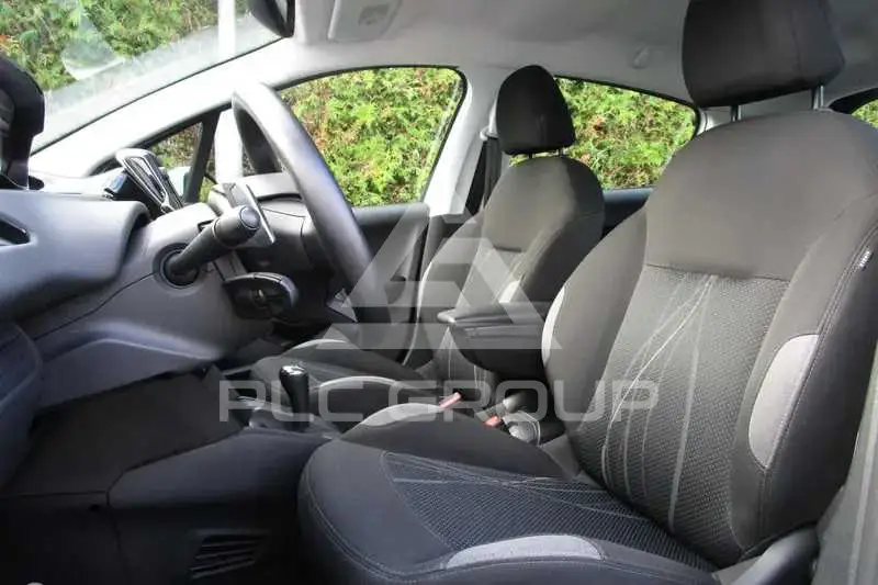 2015 Peugeot 208