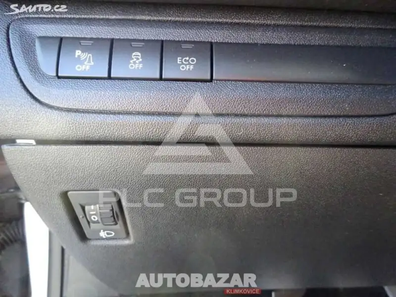 2015 Peugeot 208