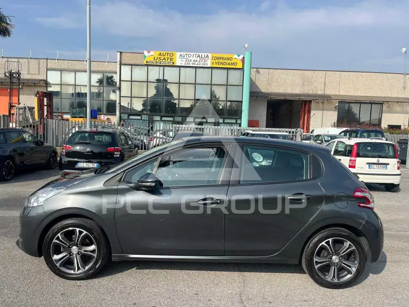 2015 Peugeot 208