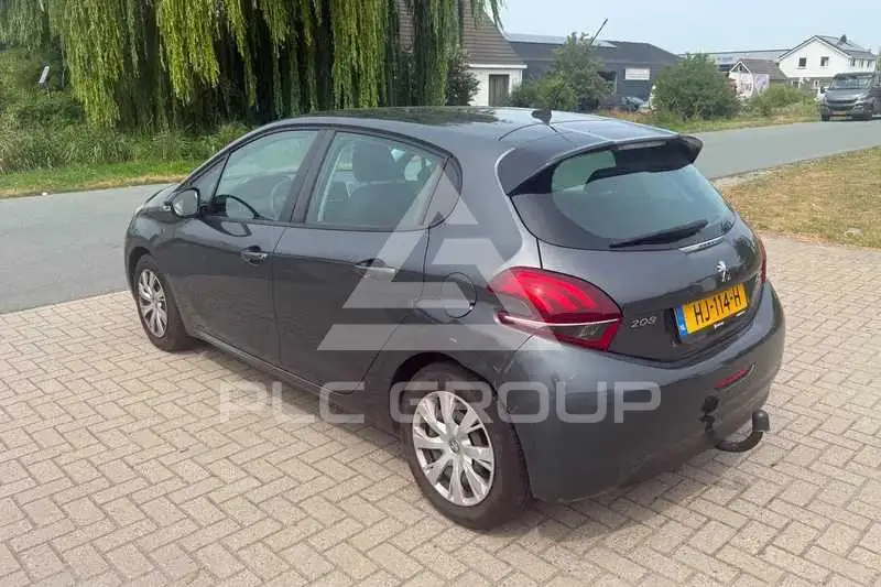 2015 Peugeot 208