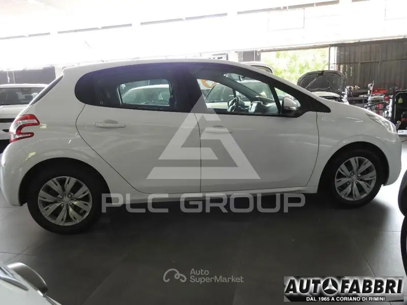 2015 Peugeot 208