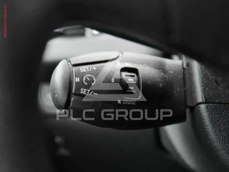 2015 Peugeot 208