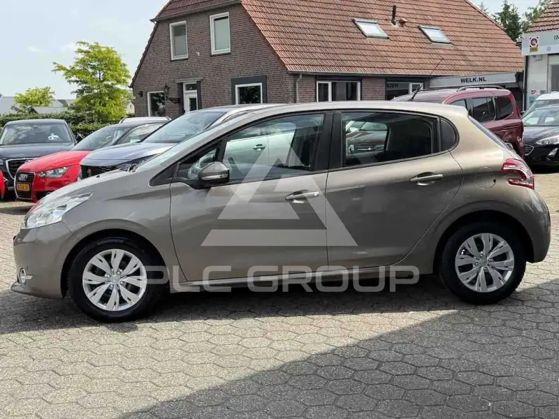 2015 Peugeot 208