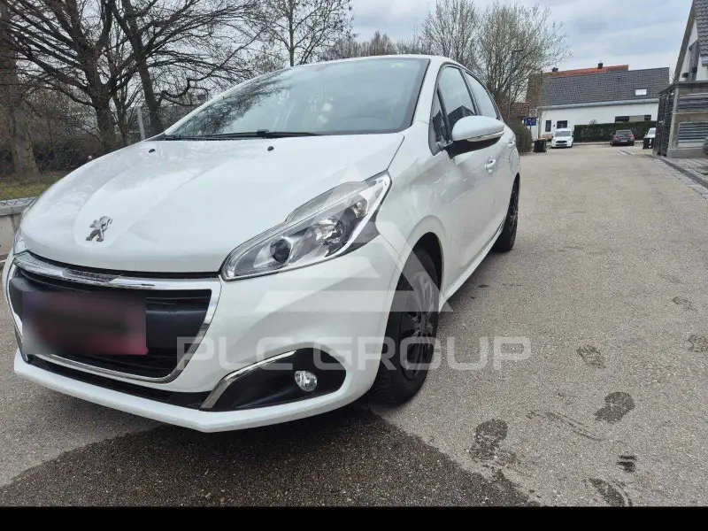 2015 Peugeot 208