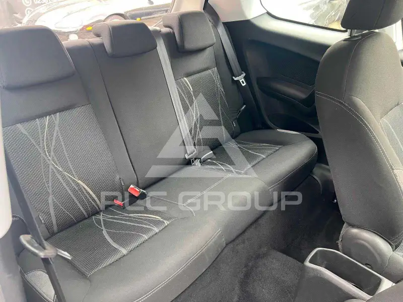 2015 Peugeot 208